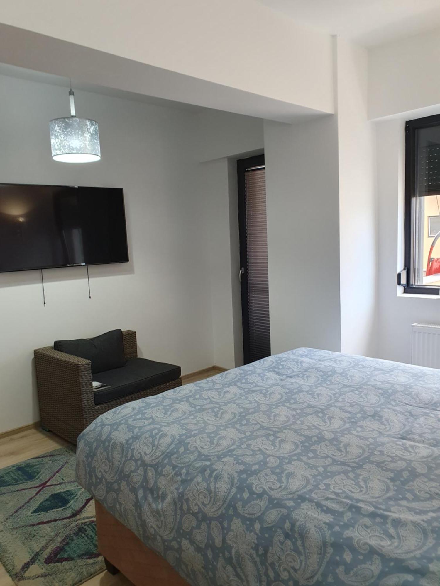 Apartament Castelul Bran Râmnicu Vâlcea Exteriér fotografie