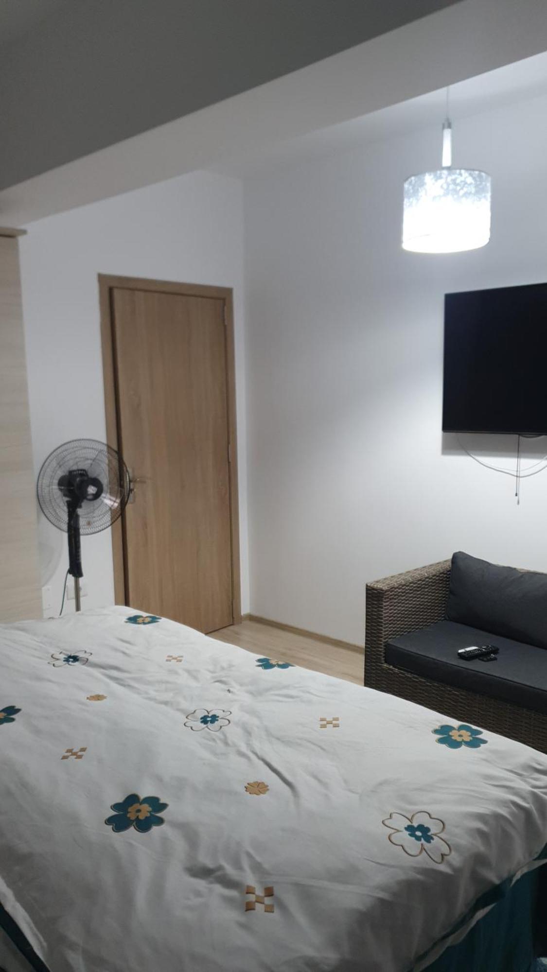 Apartament Castelul Bran Râmnicu Vâlcea Exteriér fotografie